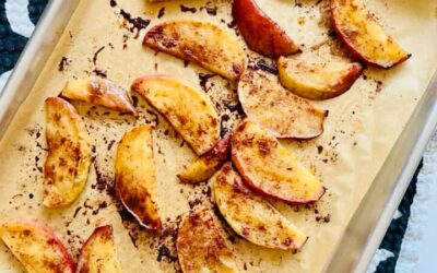 Cozy Up with Baked Apple Slices