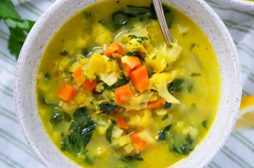 A Light & Nourishing Vegetable Detox Soup