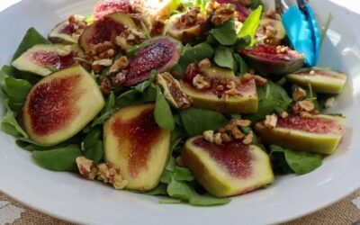 Fresh Fig & Walnut Salad